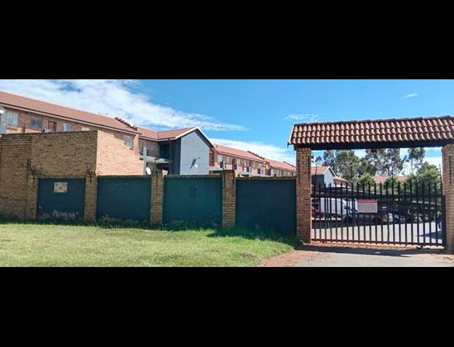 2 BEDROOM APARTMENT FOR SALE IN GREENHILLS